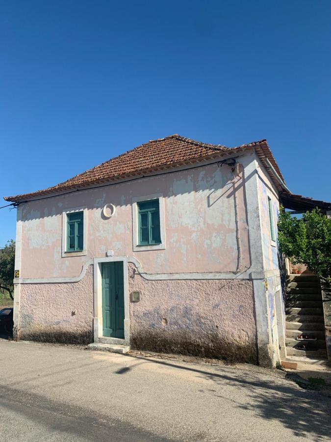 Sao Miguel House , Casa Do Carvalhal Guest House Santarem Exterior photo
